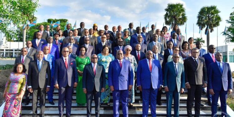 RDC: social, sécurité, réforme de l’administration…Tshisekedi confie plusieurs missions au gouvernement Sama II