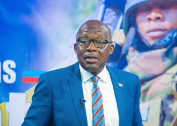 RDC : Manifestations au ministère des affaires étrangères, Christophe Lutundula condamne les dérapages des agents grévistes