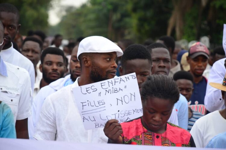 Kasaï-oriental : Le collectif des enfants MIBA dans la rue pour exiger la relance effective de la société