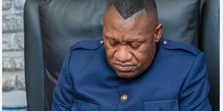 Fonction publique : à cause des agents fictifs, des doublons et d’autres anomalies, l’État perd près de 149 milliards FC par mois (IGF)