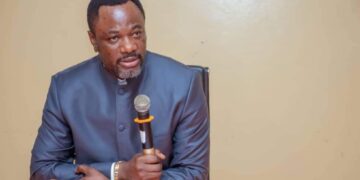 EPST: Tony Mwaba représente la RDC à la conférence de Brazzaville sur l&rsquo;éducation et la santé des jeunes et adolescents