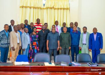 Kasaï-oriental : début imminent de la construction des marchés « Bakwa Dianga et Simis », le gouverneur Mathias fait le point avec les parties prenantes