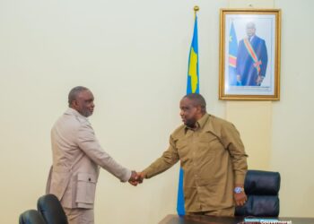 Kasaï-Oriental: l’évolution des projets présidentiels au coeur des échanges entre le gouverneur Mathias Kabeya et le chargé des missions du chef de l’État pour le grand Kasaï