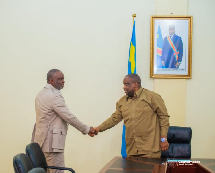 Kasaï-Oriental: l&rsquo;évolution des projets présidentiels au coeur des échanges entre le gouverneur Mathias Kabeya et le chargé des missions du chef de l&rsquo;État pour le grand Kasaï