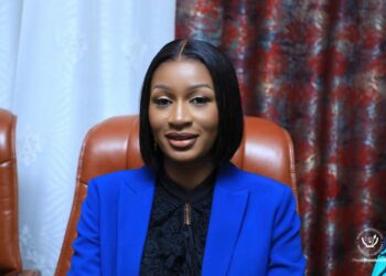 RDC: soupçonnée par les internautes d’être enceinte d’un de ses collègues, la vice-ministre de l’EPST appelle au respect de sa vie privée