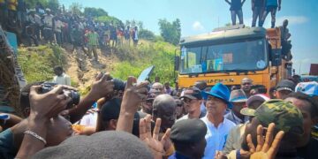 RDC : Moïse Katumbi empêché de se rendre au Kongo central, l&rsquo;opposition dénonce « la dérive dictatoriale » du régime de Tshisekedi