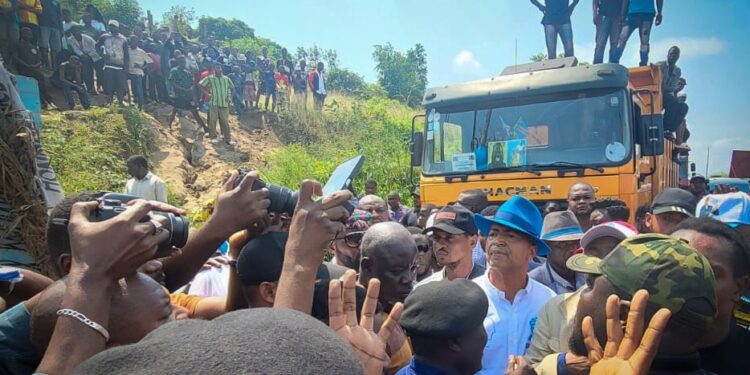 RDC : Moïse Katumbi empêché de se rendre au Kongo central, l&rsquo;opposition dénonce « la dérive dictatoriale » du régime de Tshisekedi