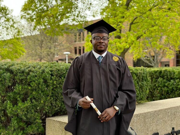 Congolais de la diaspora : Dr Jean Marc Kalonji décroche un master en santé publique avec « la plus grande distinction » aux États-Unis d’Amérique