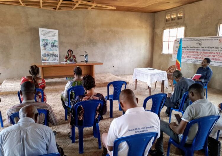 Kasaï Oriental: les dirigeants des ETD formés sur l&rsquo;animation d&rsquo;une conférence de presse, à initiative de l&rsquo;UCOFEM