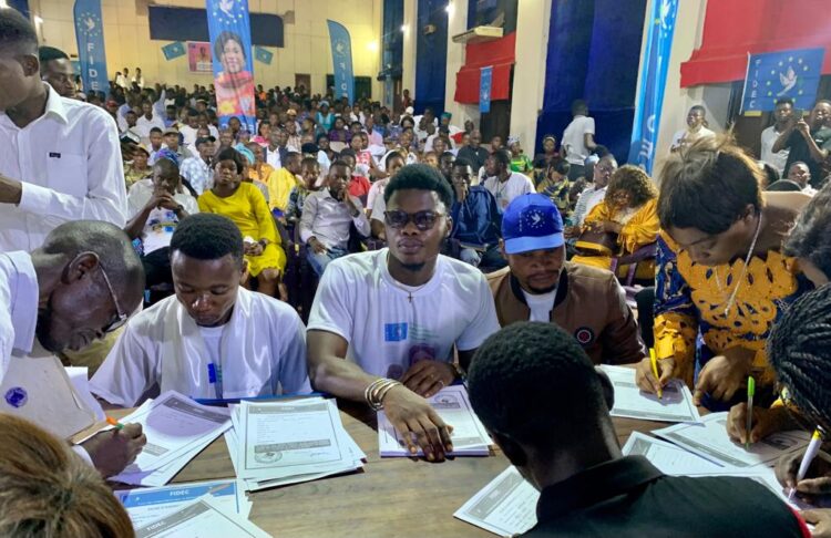 Kasaï Oriental: plus de 500 personnes adhérent au FIDEC de Fifi Masuka