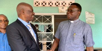 Construction de l&rsquo;UOM: le procureur général près la cour des comptes en parle avec le Recteur Cibaka