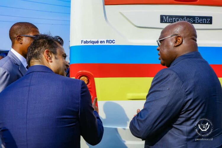 RDC : Félix Tshisekedi inaugure l&rsquo;usine d&rsquo;assemblage des bus Mercedes de « Suprême Automobile »