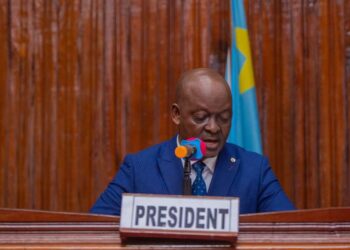 Kasaï-Oriental : le président de l’Assemblée provinciale sur une chaise éjectable, les députés réclament son départ