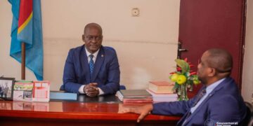 Menace de destitution du Président de l’Assemblée provinciale du Kasaï-Oriental : et si c’est le gouverneur la véritable cible ?