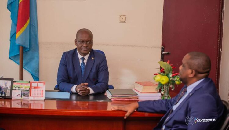 Menace de destitution du Président de l&rsquo;Assemblée provinciale du Kasaï-Oriental :  et si c&rsquo;est le gouverneur la véritable cible ?