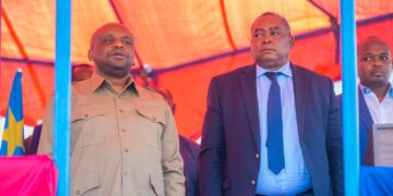 Kasaï-Oriental: le gouverneur Mathias Kabeya lance la construction de la cité « DITEKEMENA »