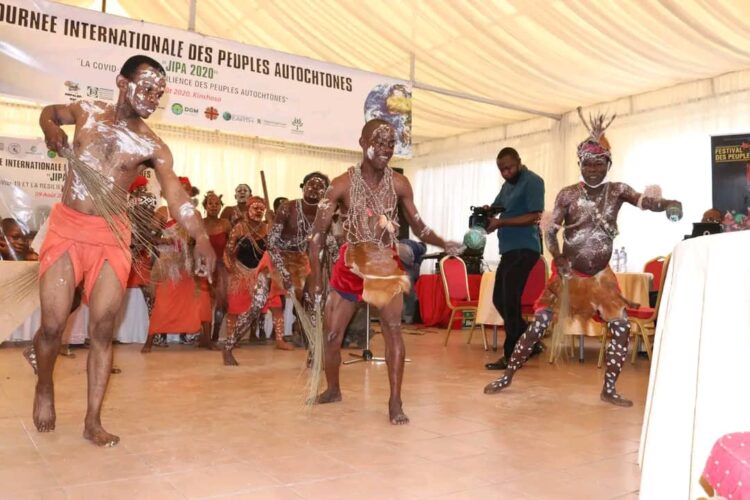Journée internationale des peuples autochtones : « Le savoir et les traditions autochtones sont profondément enracinés dans le développement durable », Antonio Guterres