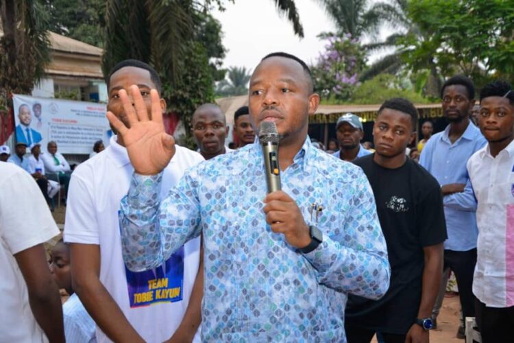 Mbujimayi: en communion avec sa base, Tobie Kayumbi prêche pour un second mandat de Tshisekedi