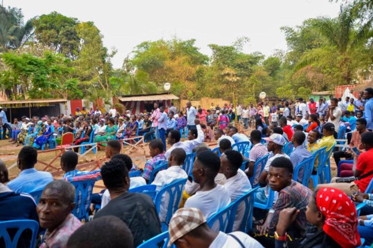 Mbujimayi: en communion avec sa base, Tobie Kayumbi prêche pour un second mandat de Tshisekedi