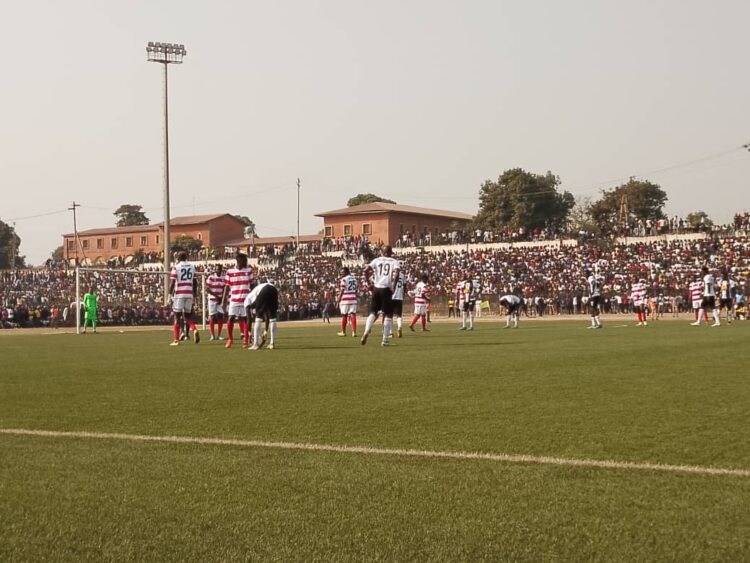 Linafoot ligue 1: la saison est lancée, Mazembe, Céleste et Maniema Union victorieux pour leur entrée en lisse