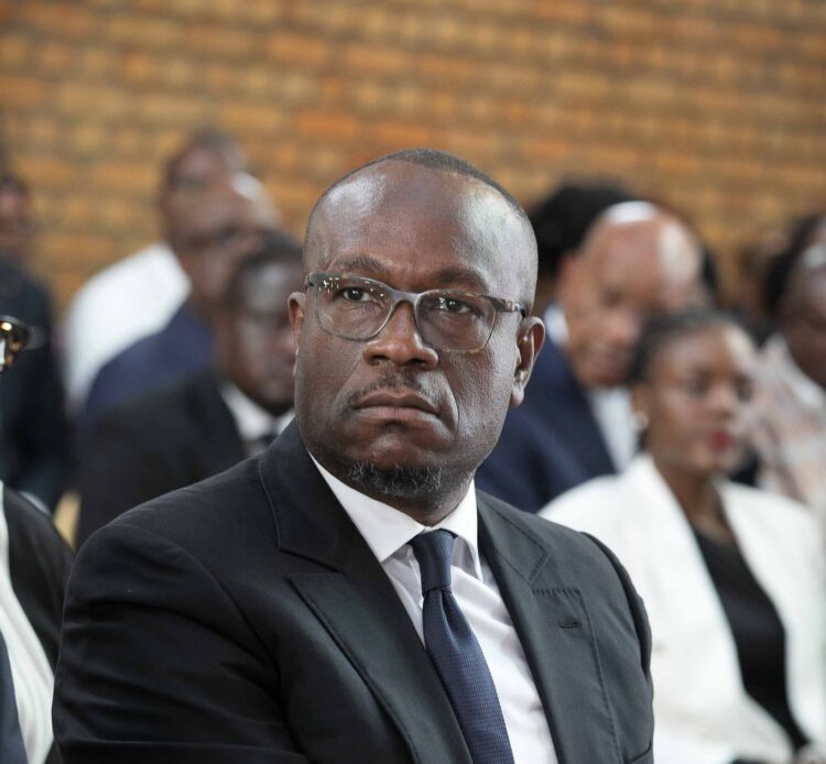 Massacre de Goma : Delly Sesanga dénonce les conditions d&rsquo;enterrement des victimes