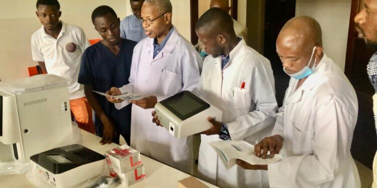 Santé : l&rsquo;UOM dote ses cliniques universitaires de 4 automates modernes