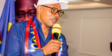 Mbujimayi: À « Monde arabe », José Mpanda Kabangu lance la construction d&rsquo;une école et inaugure un forage d&rsquo;eau