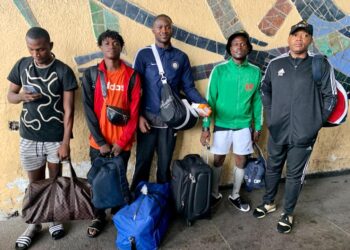 Football: 4 joueurs de Kinshasa en renfort chez l&rsquo;AS Bantous, une signature de Tobie Kayumbi