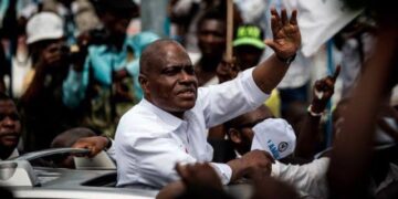 Martin Fayulu accuse la CENI de violer la loi électorale concernant la publication des listes de votants