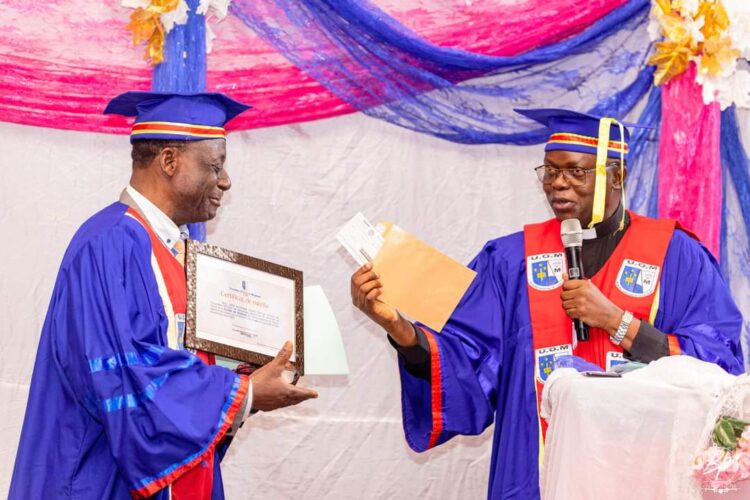 ESU : Clôture de l&rsquo;année académique, le recteur Cibaka rend hommage aux professeurs et aux différents corps de l&rsquo;université