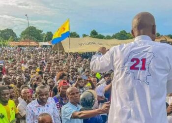 RDC : Martin Fayulu dit qu&rsquo;il ne touchera pas son salaire, une fois à la tête du pays