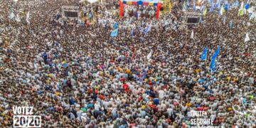 Élections 2023 : Félix Tshisekedi accueilli à Mbujimayi en « véritable fils du terroir »