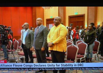 Depuis Nairobi, Corneille Naanga fait alliance avec les terroristes du M23 pour combattre la RDC