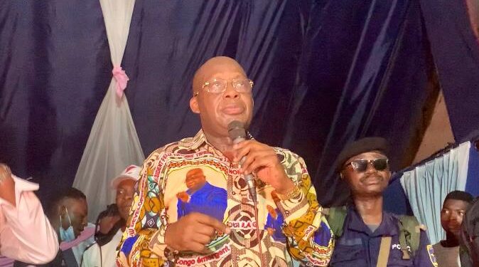 À Mbujimayi, Christophe Lutundula mobilise pour la réélection de Félix Tshisekedi : « tout kasaïen qui va voter pour quelqu&rsquo;un d&rsquo;autre est maudit »