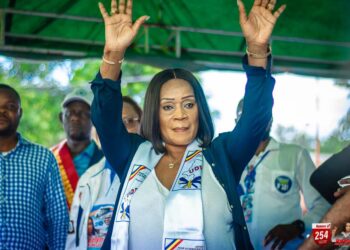 Élections 2023 : Roselyne Mbombo, candidate députée nationale N°254, triomphe à Mbujimayi