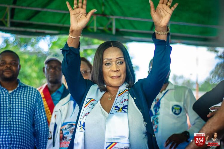 Élections 2023 : Roselyne Mbombo, candidate députée nationale N°254, triomphe à Mbujimayi