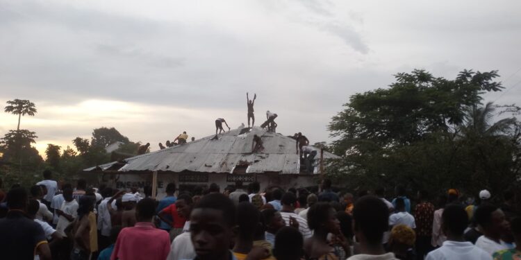 Mbujimayi: le siège de Ensemble de Katumbi vandalisé par des personnes non identifiées