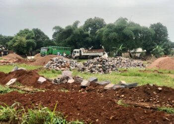 Mbujimayi: la justice interdit le lotissement sur le terrain Guest house Lusambo