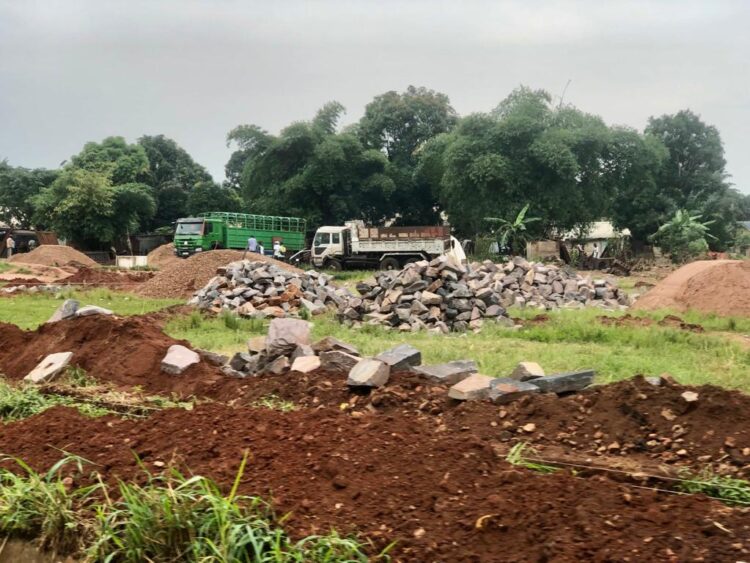 Mbujimayi: la justice interdit le lotissement sur le terrain Guest house Lusambo