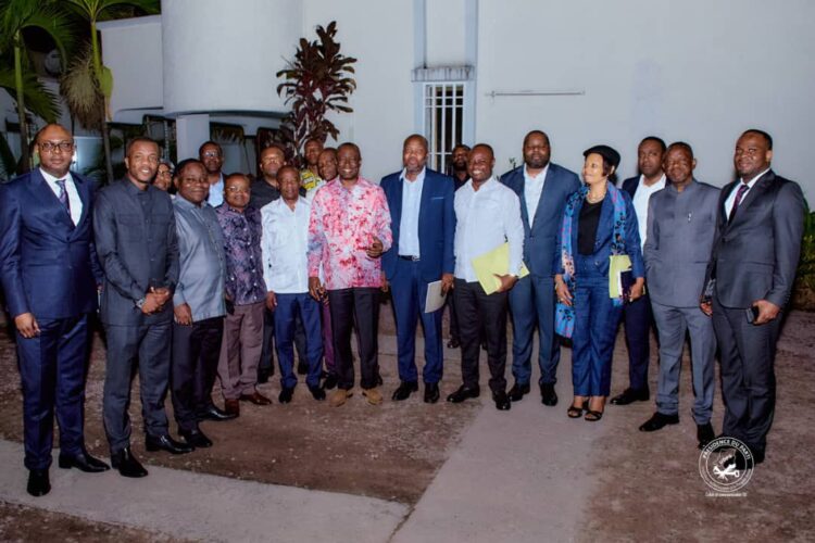 RDC : l&rsquo;UDPS et le regroupement Pacte pour un Congo retrouvé de Kamerhe tiennent une première réunion dite de « haut niveau »