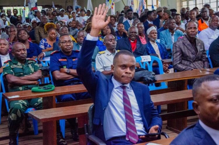 Kasaï-Oriental: un Chef coutumier à la tête de l&rsquo;assemblée provinciale, « c&rsquo;est une erreur qui doit être corrigée » (Député Hilaire Ntendayi)