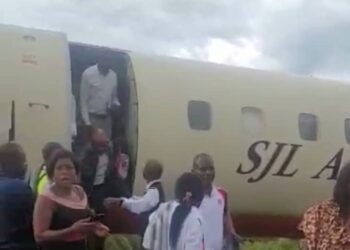 Lubumbashi : aucun crash de l’avion SJL n’a eu lieu à l’aéroport de la Luano ce dimanche, une ancienne vidéo affole la toile