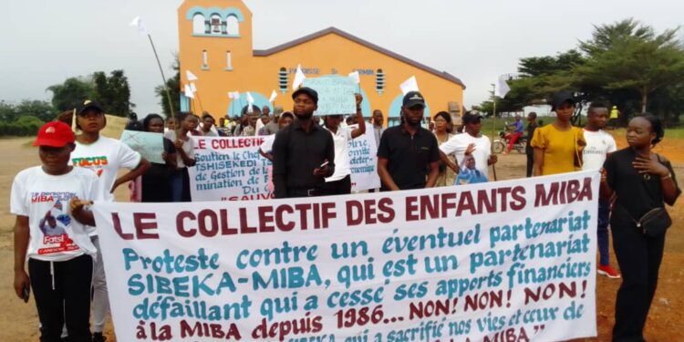 Mbujimayi: les enfants des travailleurs MIBA exigent des poursuites judiciaires contre la « défunte » SIBEKA et ses complices pour escroquerie et haute trahison