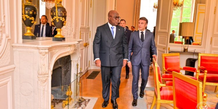 RDC – France : Face à Tshisekedii, Macron invite le Rwanda à se retirer du territoire congolais