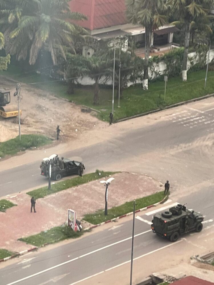 Attaque de Kinshasa : plusieurs assaillants aux arrêts, l&rsquo;armée contrôle la situation