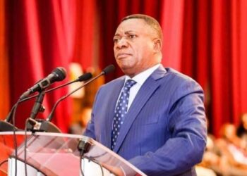 Assemblée nationale : Alphonse Ngoyi Kasanji se porte candidat à la première vice-présidence