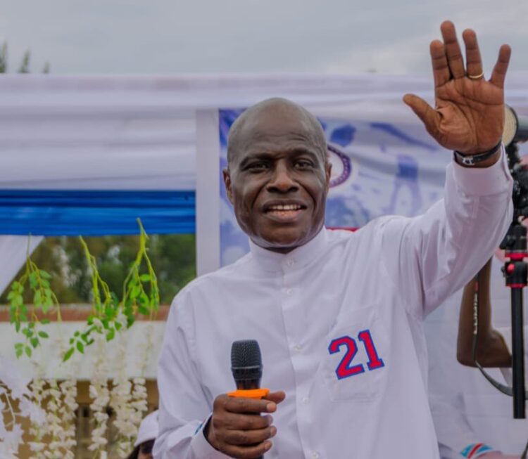 RDC : l&rsquo;ECiDé de Martin Fayulu s&rsquo;oppose à tout changement de constitution et accuse  Félix Tshisekedi de vouloir se maintenir « illégitimement au pouvoir »