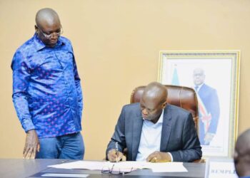 Sénat : ouverture de la session inaugurale de la nouvelle législature, Jacques Kyabula cède son siège à Christian Kunda Mutoki