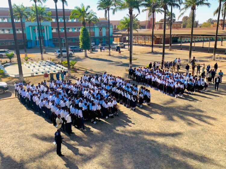 EXETAT 2024 : 79 139 finalistes repartis dans 160 centres participent à la session ordinaire dans le Haut-Katanga 1