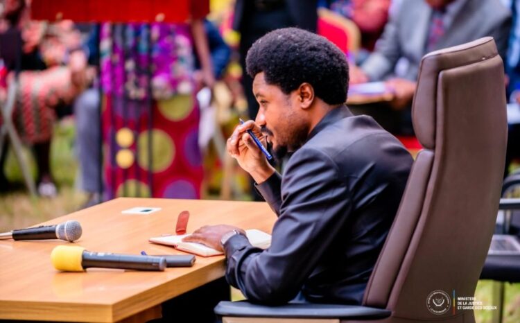 RDC : l&rsquo;exercice de la fonction de « Pasteur » conditionné désormais à l&rsquo;obtention d&rsquo;un permis de culte (ministère de la justice)